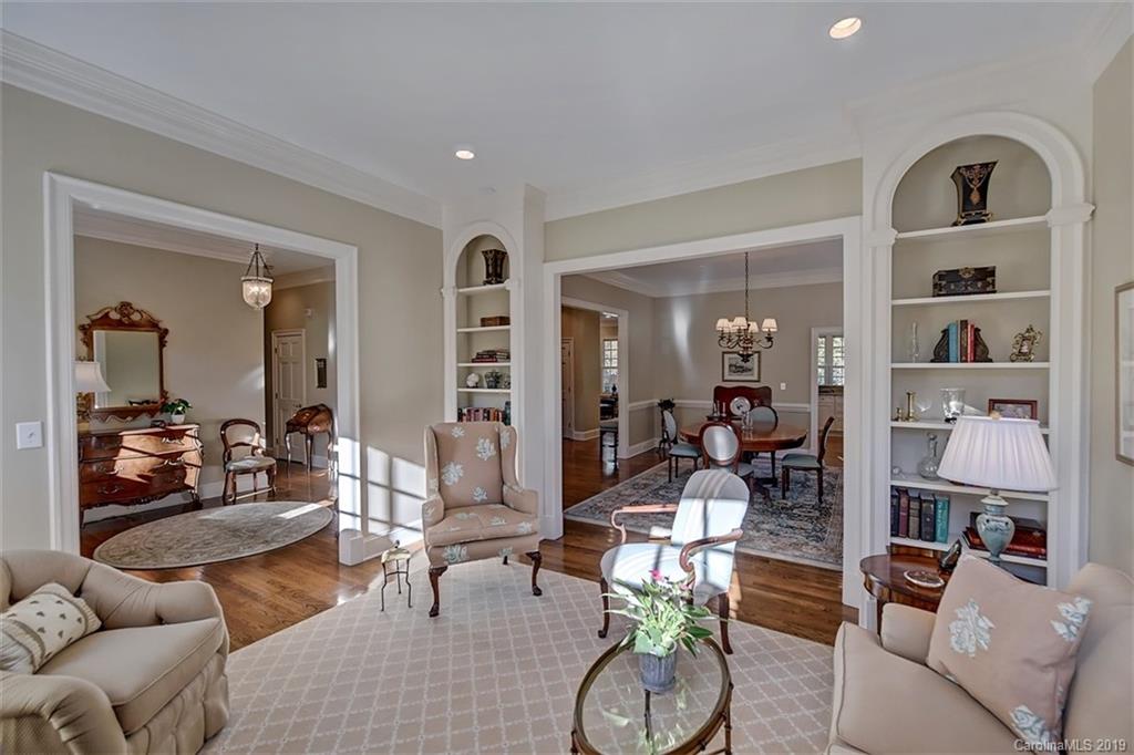2518 Windsor Crescent Court Charlotte NC 28226