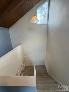19 Lookout Loop Burnsville NC 28714