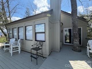 19 Lookout Loop Burnsville NC 28714