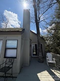 19 Lookout Loop Burnsville NC 28714