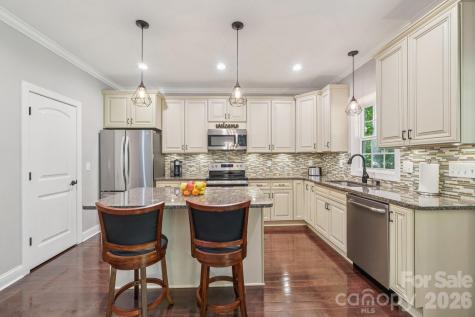 143 Fremont Loop Mooresville NC 28115