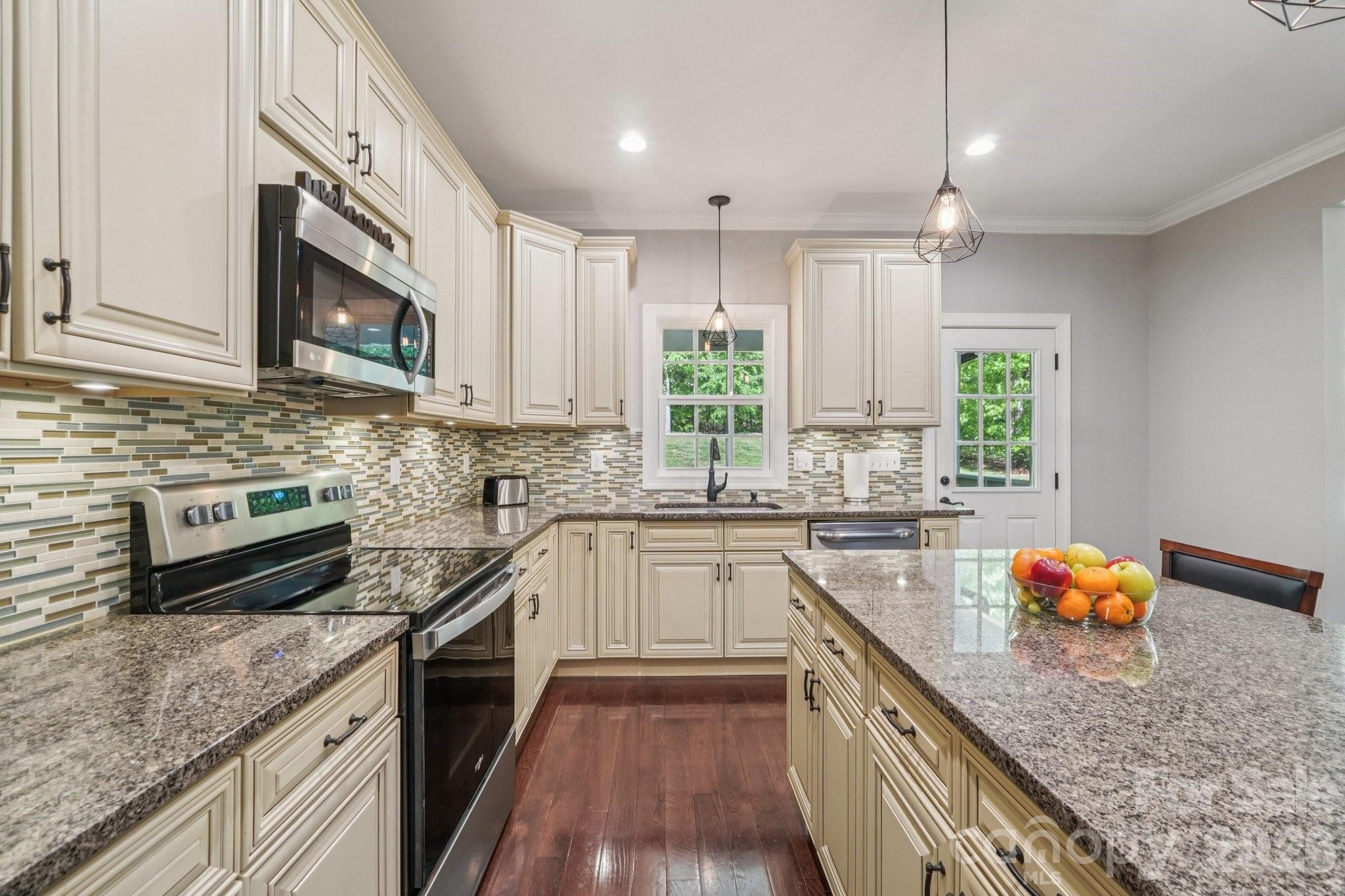 143 Fremont Loop Mooresville NC 28115