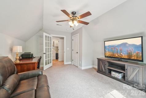 143 Fremont Loop Mooresville NC 28115