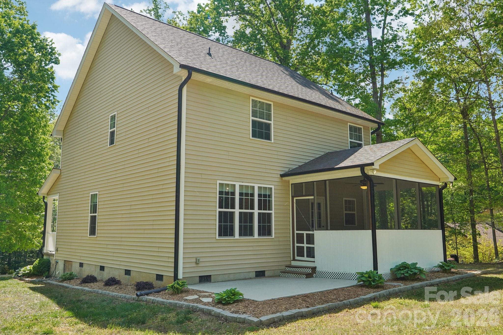 143 Fremont Loop Mooresville NC 28115
