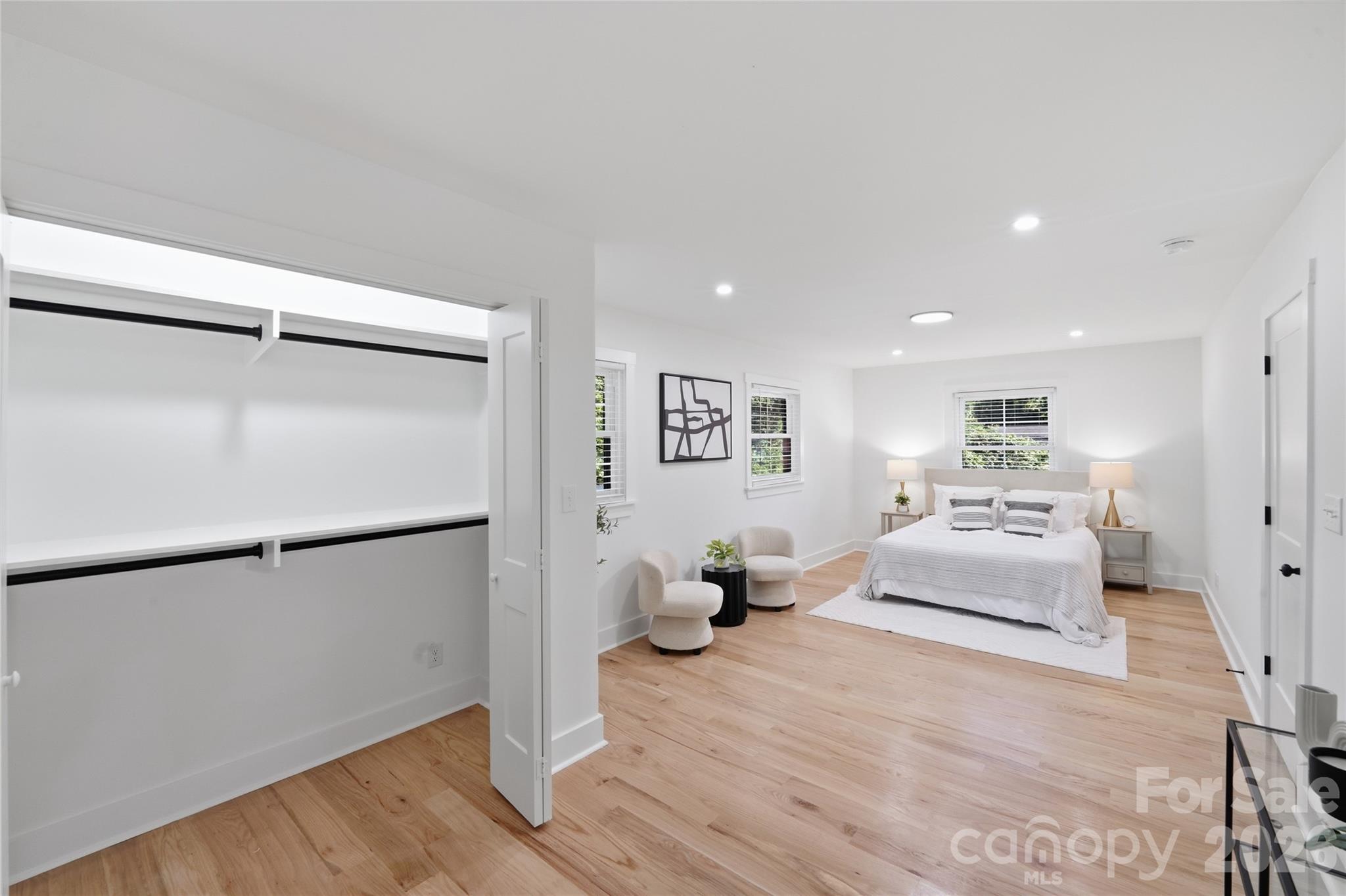 4314 Ivanhoe Place Charlotte NC 28205