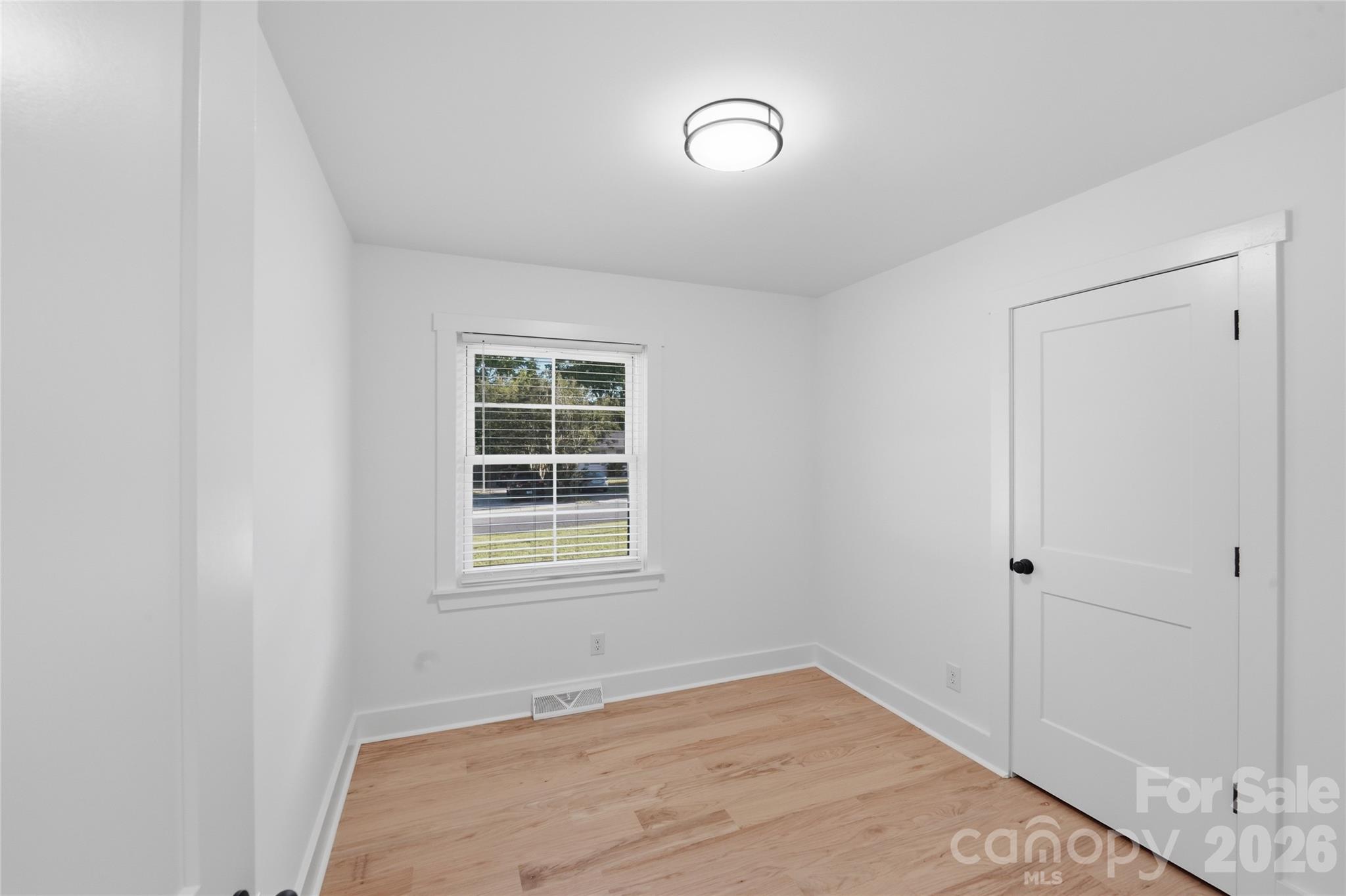 4314 Ivanhoe Place Charlotte NC 28205