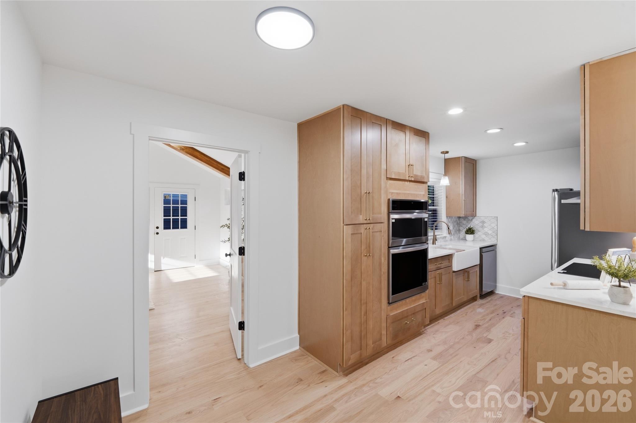 4314 Ivanhoe Place Charlotte NC 28205