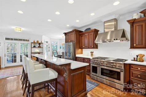 823 Inverness Circle Spartanburg SC 29306