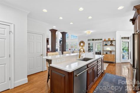 823 Inverness Circle Spartanburg SC 29306