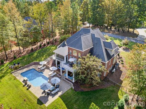 823 Inverness Circle Spartanburg SC 29306