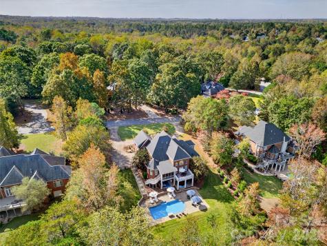 823 Inverness Circle Spartanburg SC 29306