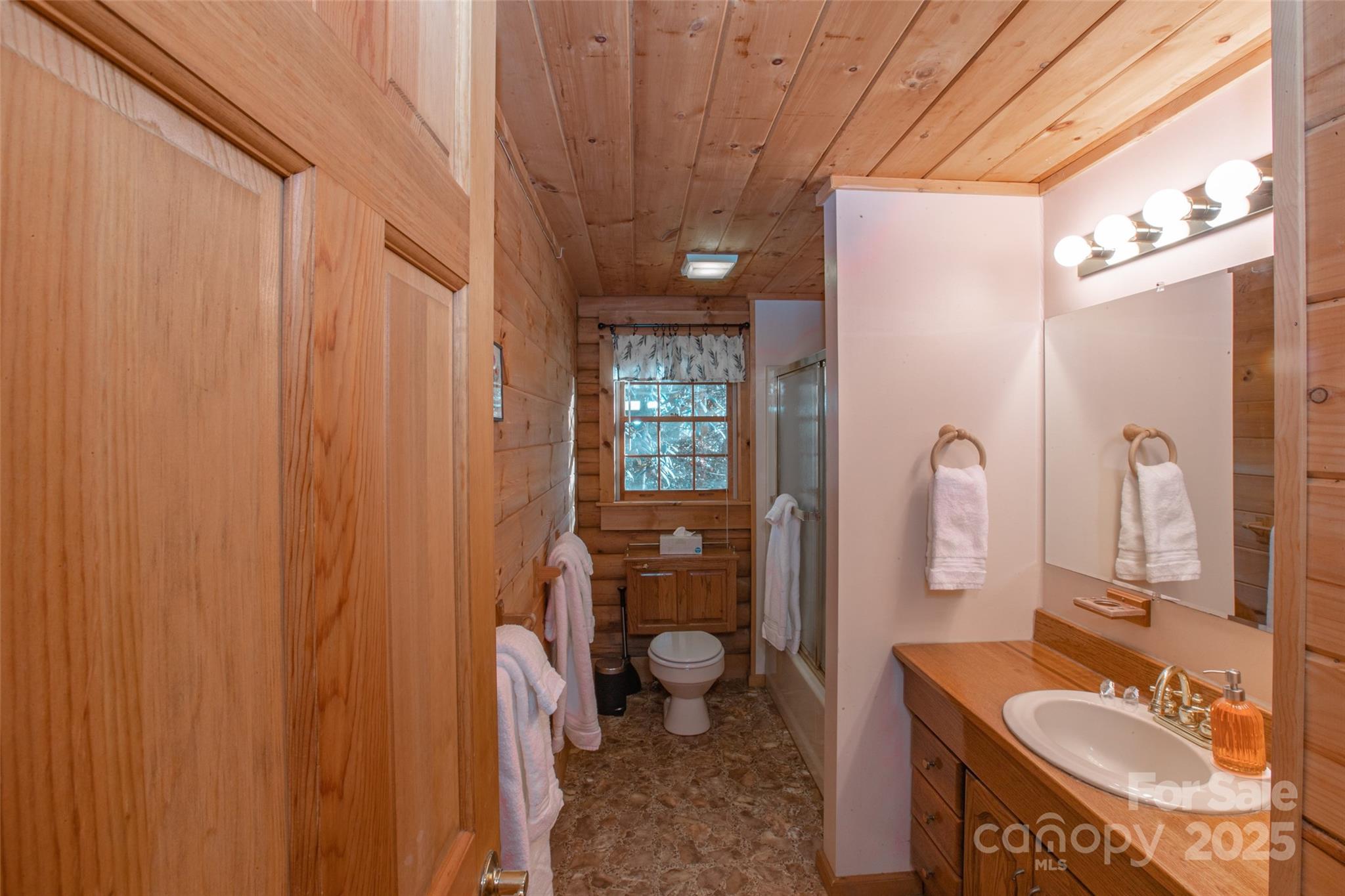 2311 Old Mountain Road Mars Hill NC 28754
