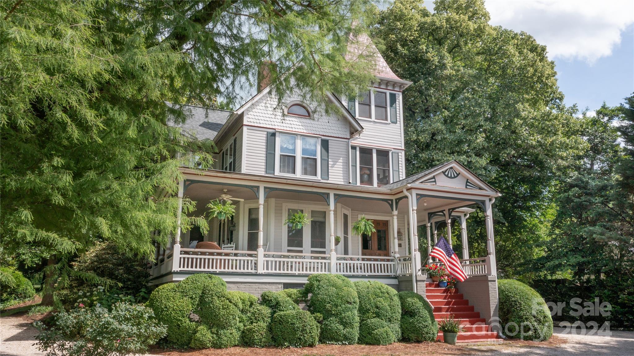 213 Riverside Drive Morganton NC 28655