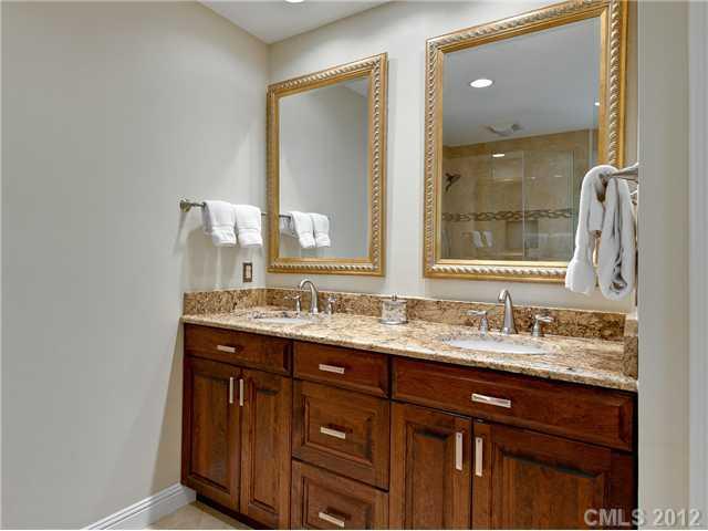 9900 Providence Forest Lane Charlotte NC 28270