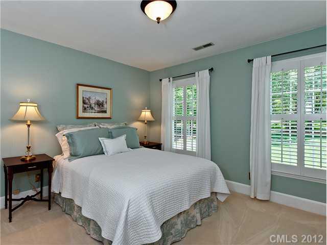 9900 Providence Forest Lane Charlotte NC 28270