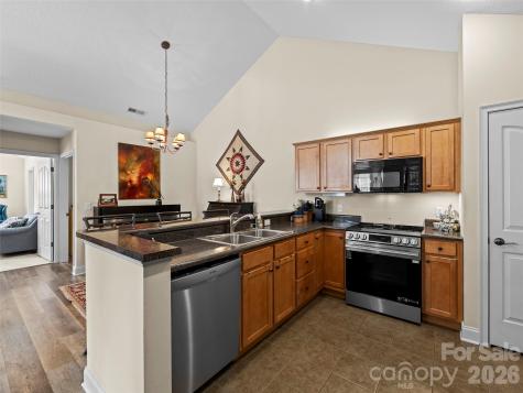 81 Outlook Circle Swannanoa NC 28778