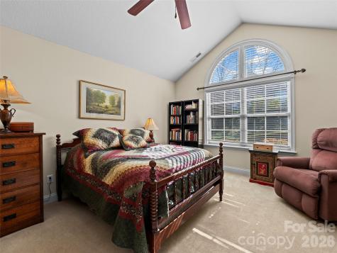 81 Outlook Circle Swannanoa NC 28778