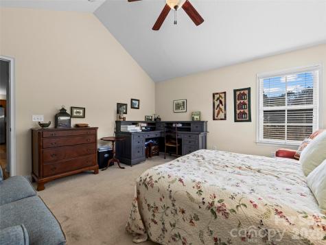 81 Outlook Circle Swannanoa NC 28778