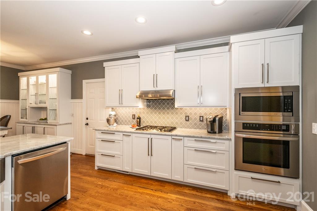 2416 Mirow Place Charlotte NC 28270