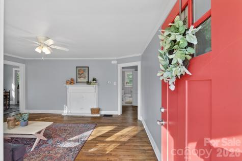 713 Prospect Street NW Lenoir NC 28645