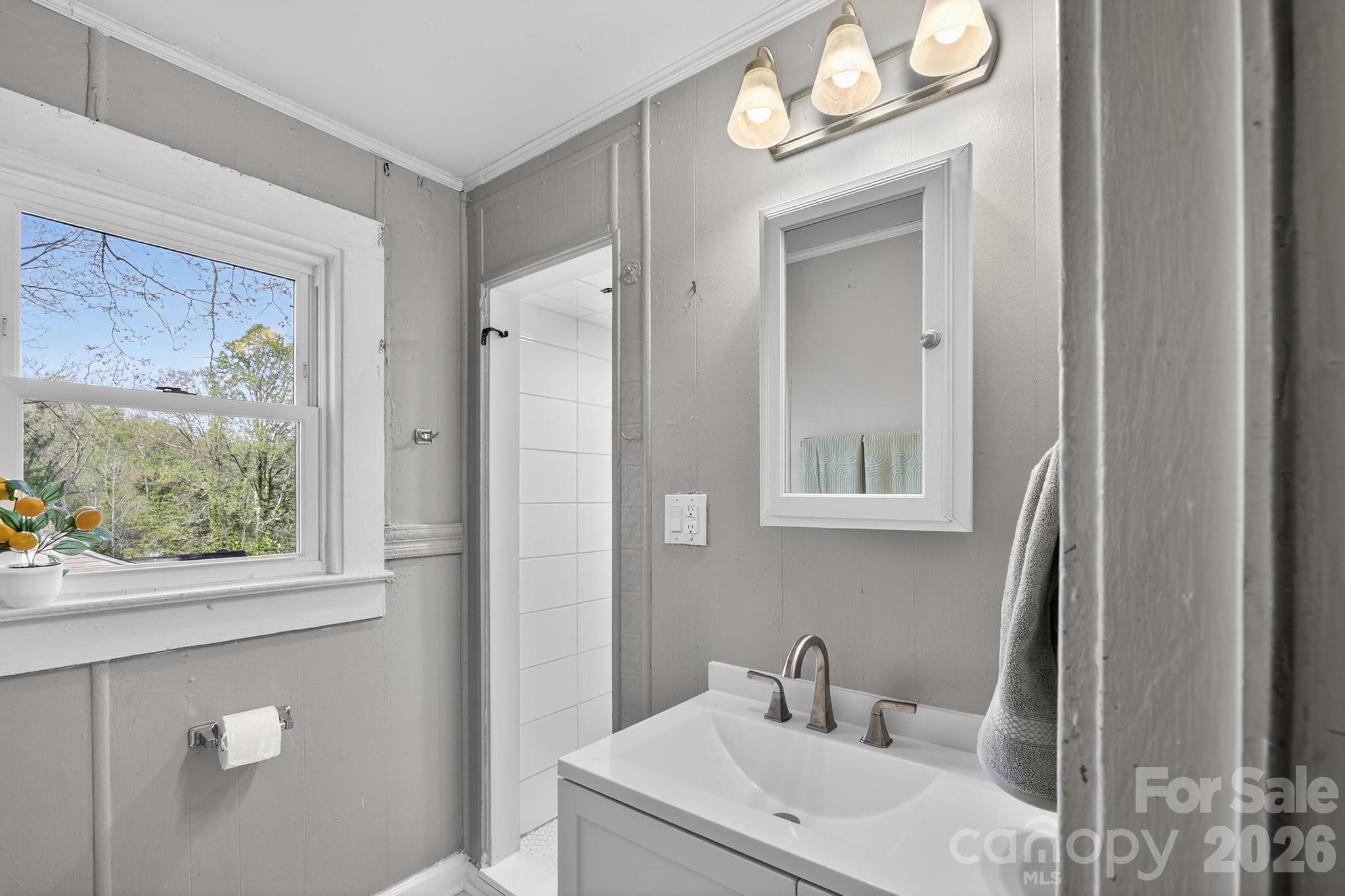 713 Prospect Street NW Lenoir NC 28645