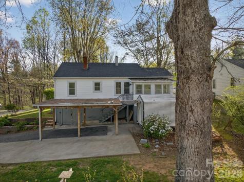 713 Prospect Street NW Lenoir NC 28645