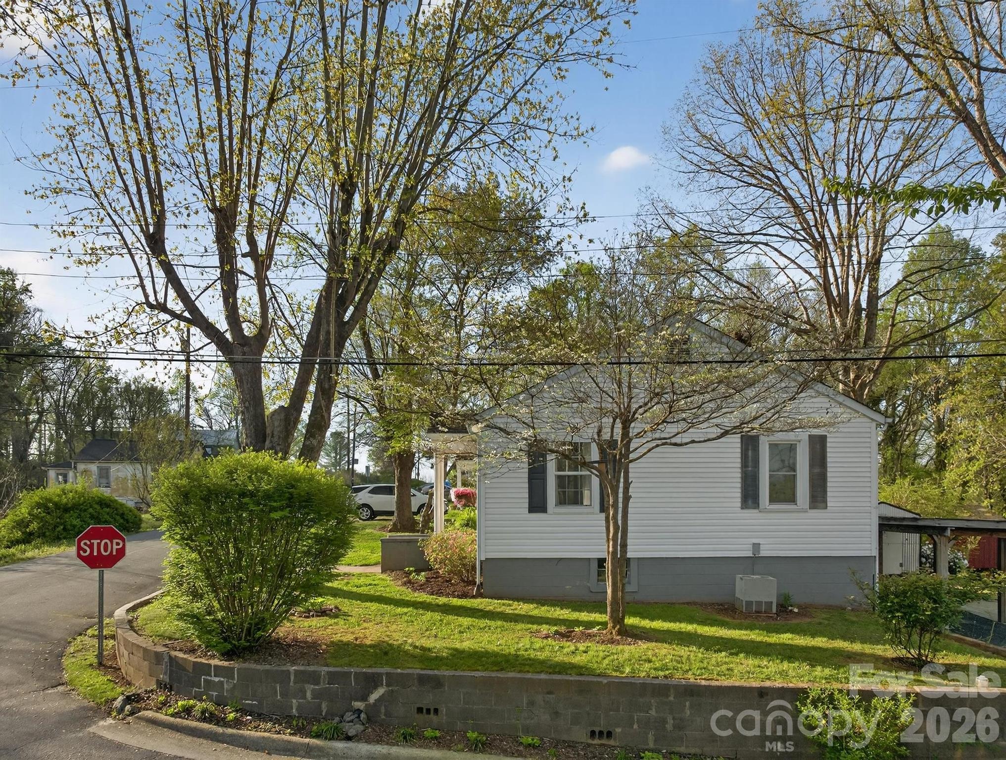 713 Prospect Street NW Lenoir NC 28645