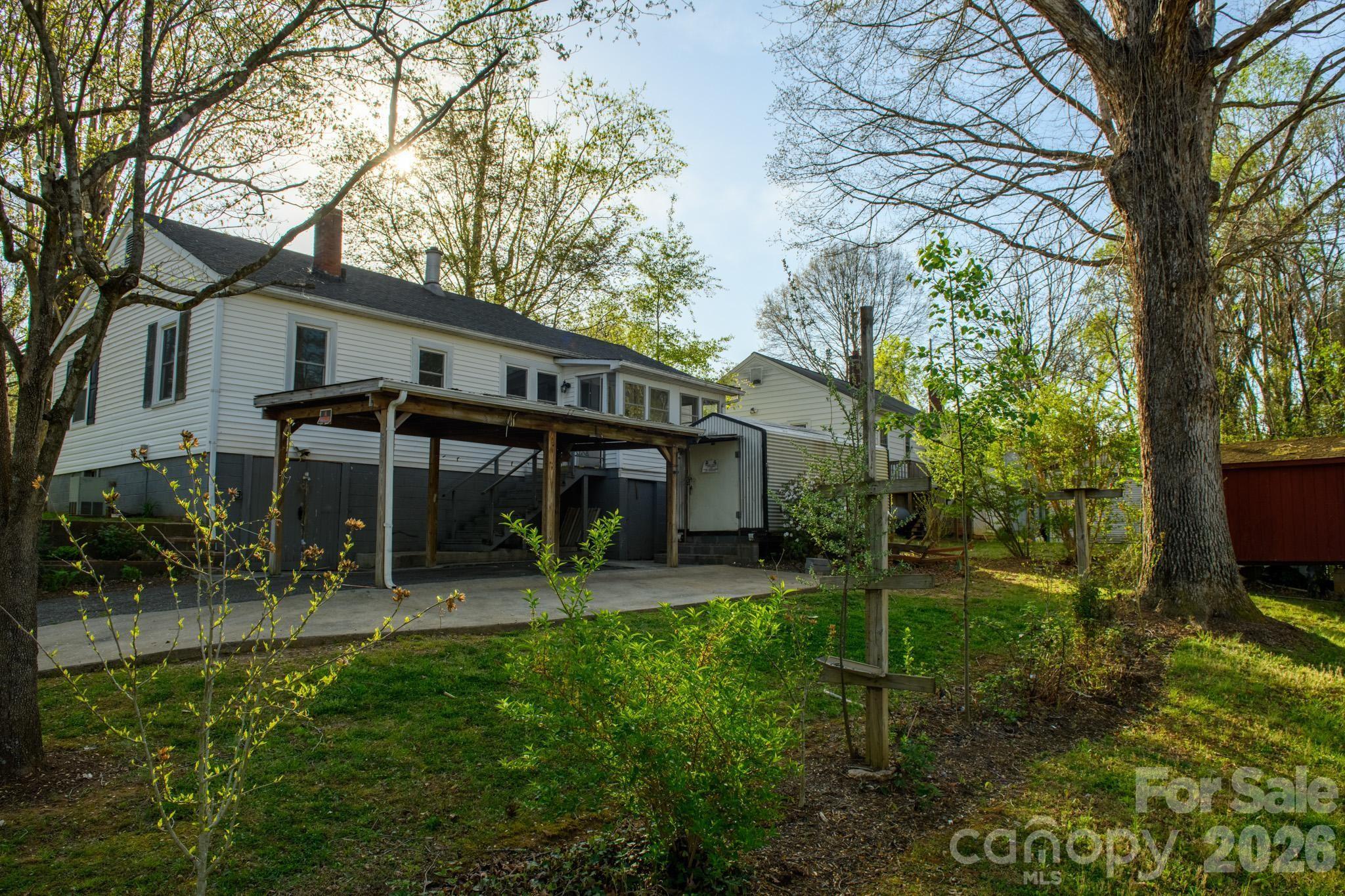 713 Prospect Street NW Lenoir NC 28645