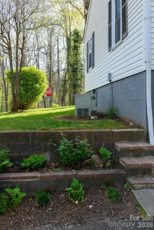 713 Prospect Street NW Lenoir NC 28645