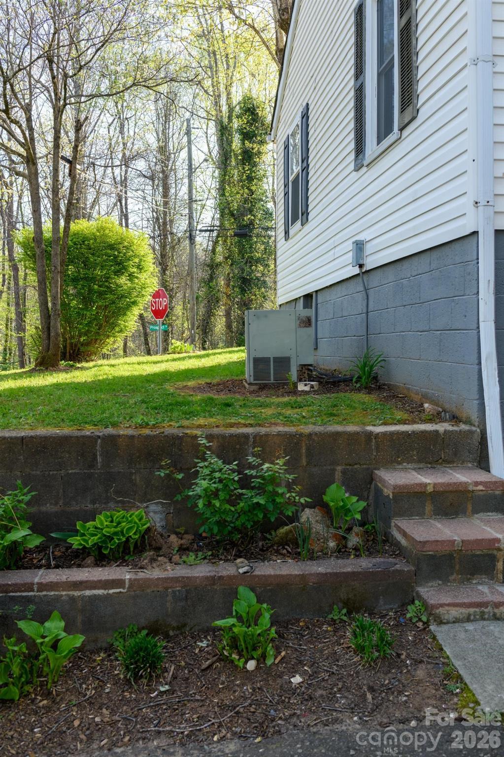 713 Prospect Street NW Lenoir NC 28645