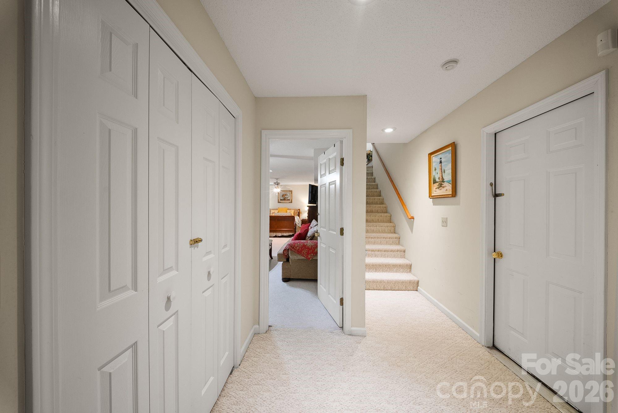 16 Zachary Ridge Road Asheville NC 28804