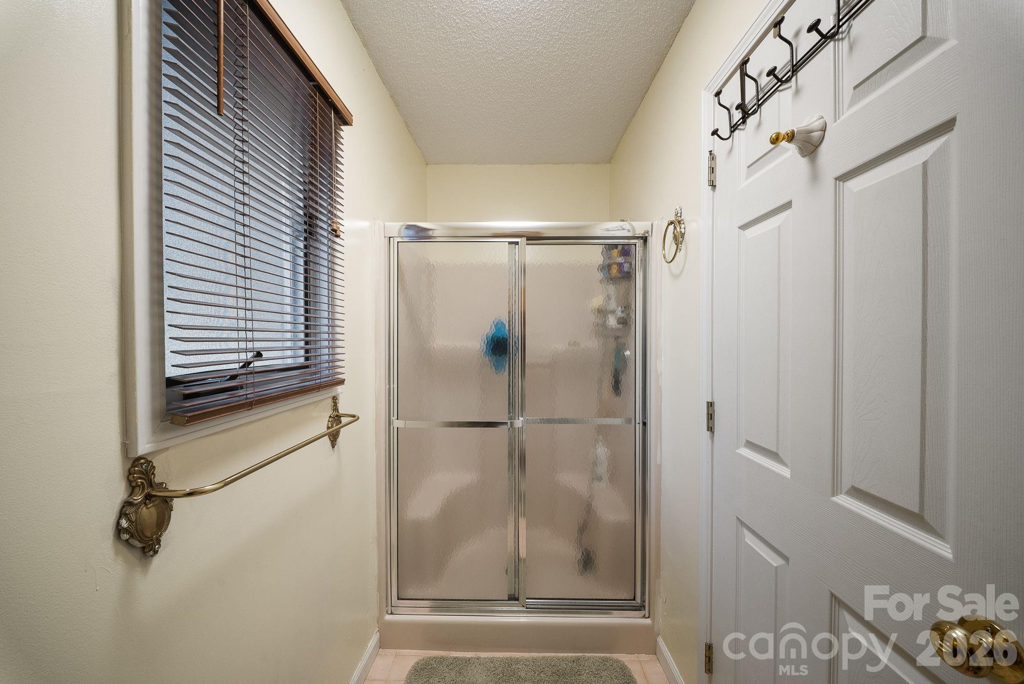16 Zachary Ridge Road Asheville NC 28804