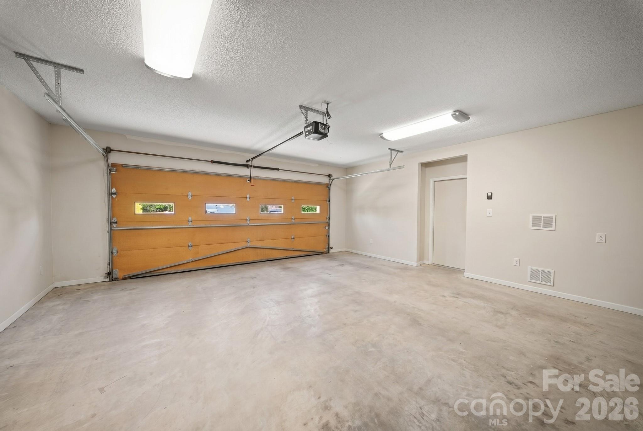 16 Zachary Ridge Road Asheville NC 28804
