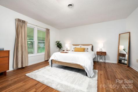 36 Elderberry Lane Asheville NC 28805