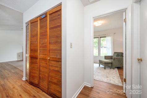 36 Elderberry Lane Asheville NC 28805