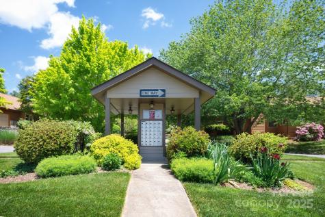 36 Elderberry Lane Asheville NC 28805
