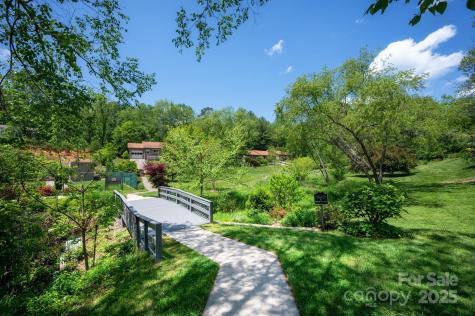 36 Elderberry Lane Asheville NC 28805