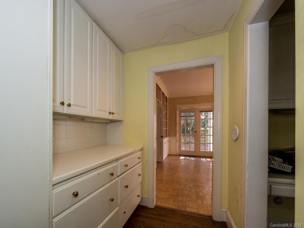 2606 Sherwood Avenue Charlotte NC 28207