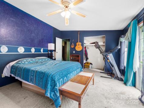 238 Brickyard Road Asheville NC 28806