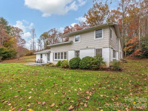 6 Star Berry Lane Fairview NC 28730