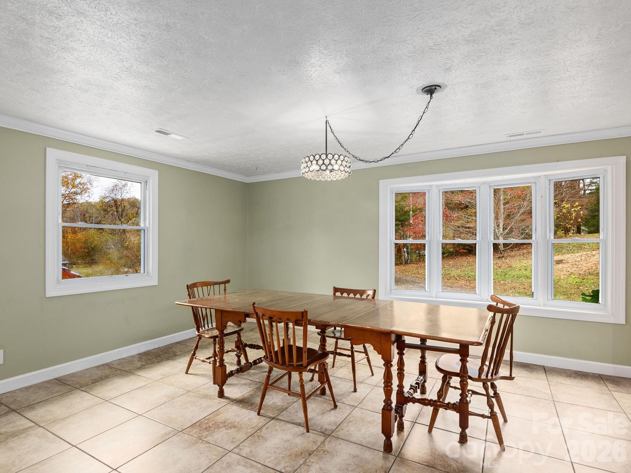 6 Star Berry Lane Fairview NC 28730