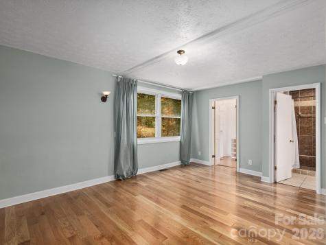 6 Star Berry Lane Fairview NC 28730