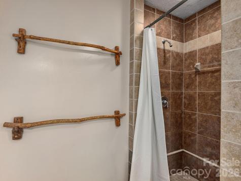 6 Star Berry Lane Fairview NC 28730