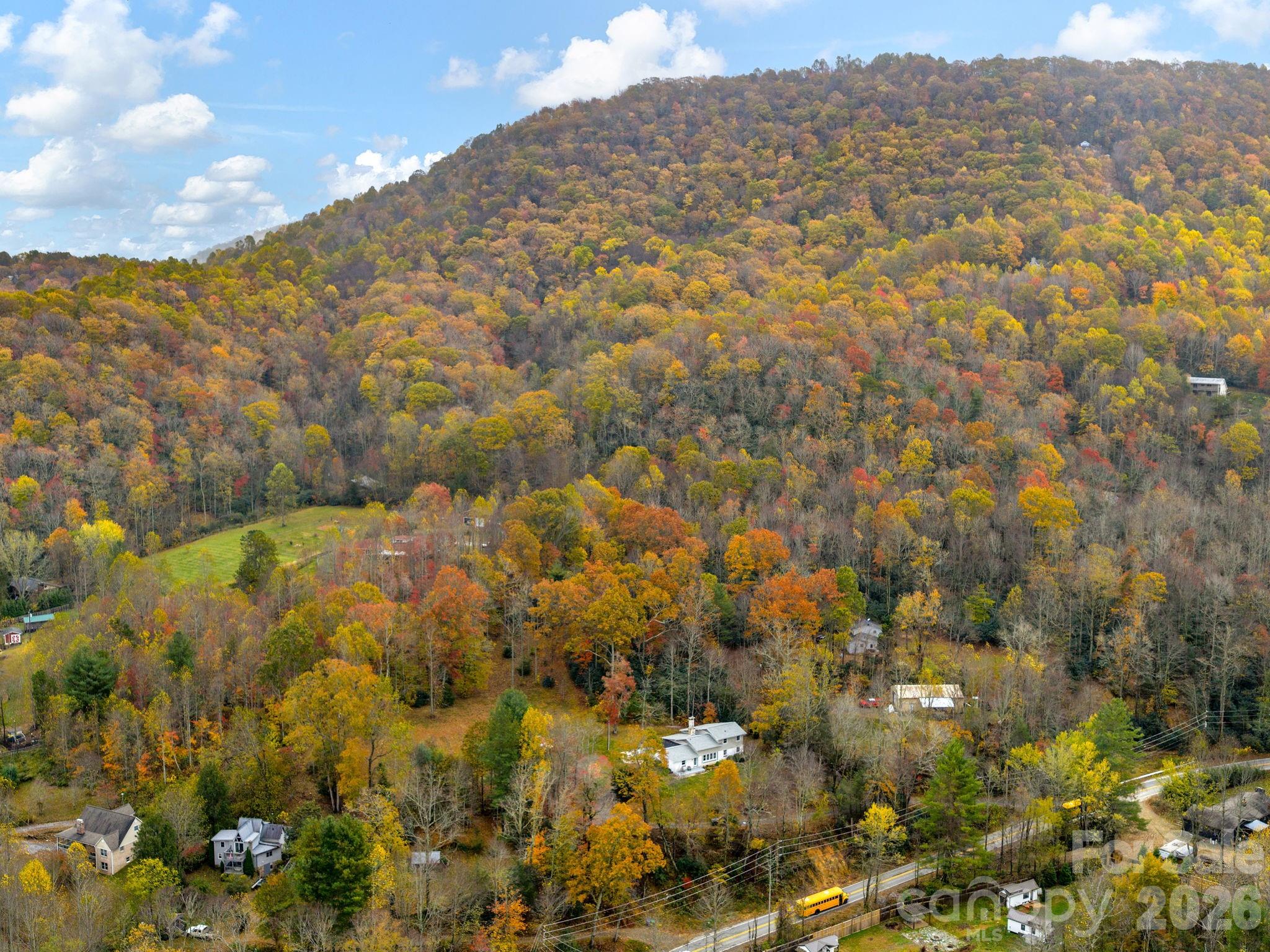 6 Star Berry Lane Fairview NC 28730