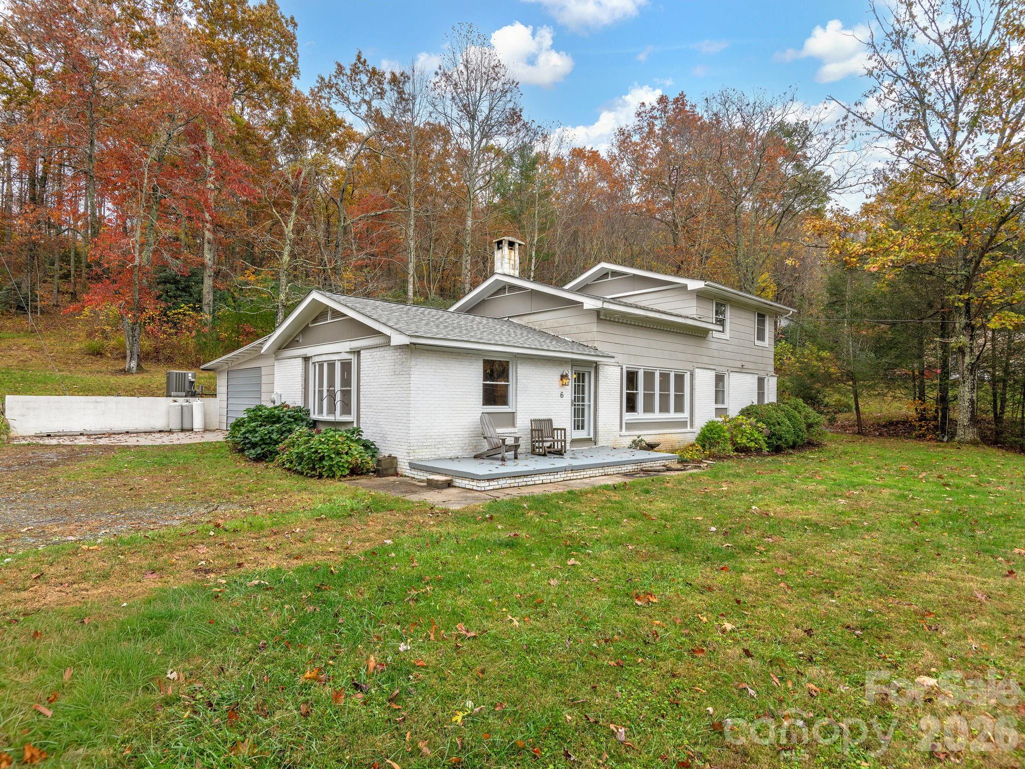 6 Star Berry Lane Fairview NC 28730