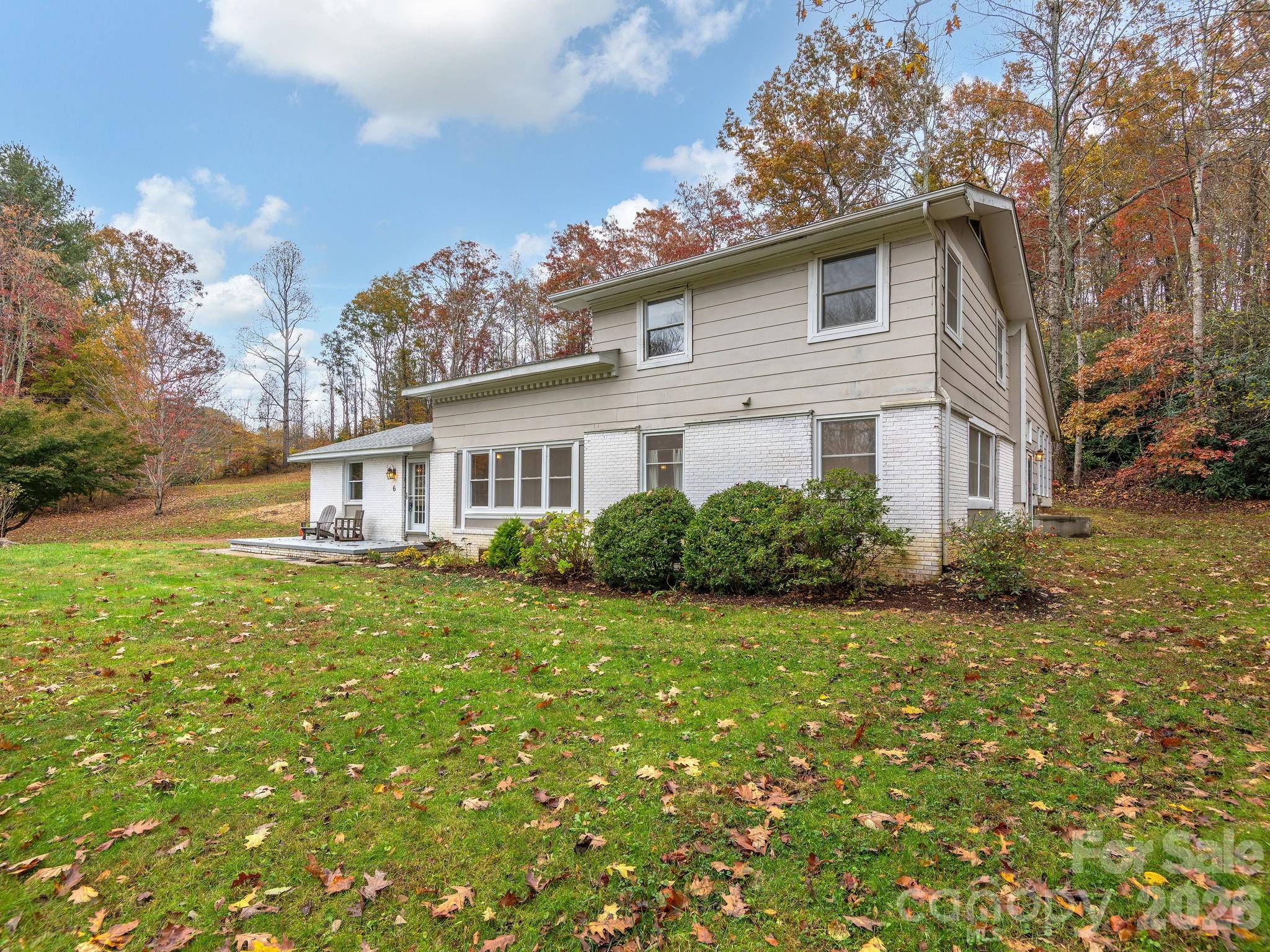 6 Star Berry Lane Fairview NC 28730