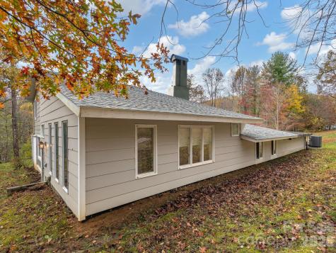 6 Star Berry Lane Fairview NC 28730