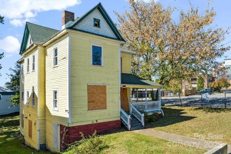 19 S French Broad Avenue Asheville NC 28801