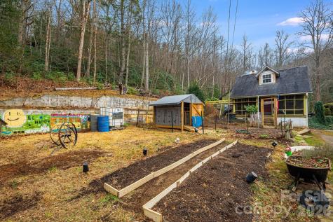 55 Heavenly Lane Fairview NC 28730