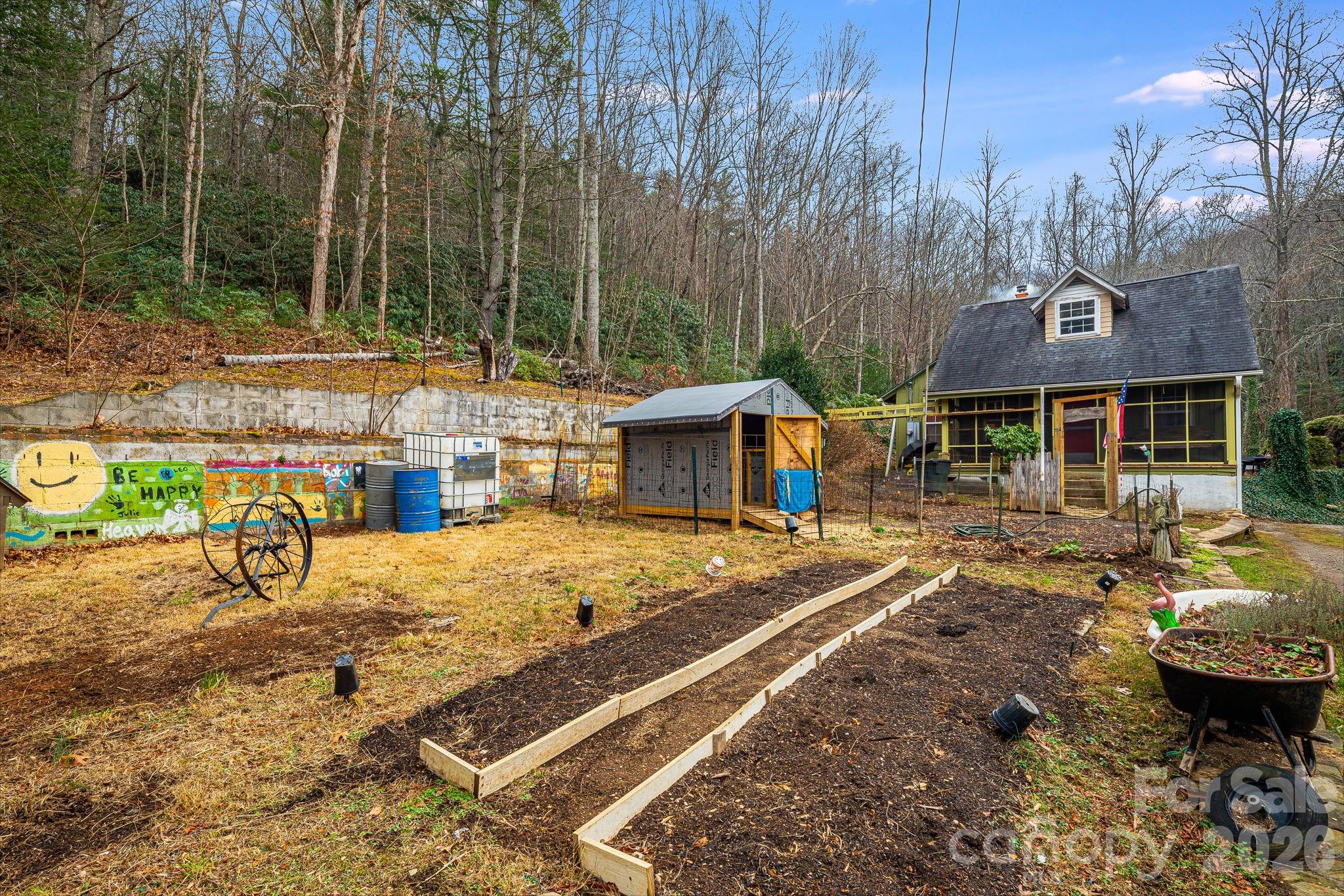 55 Heavenly Lane Fairview NC 28730